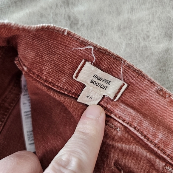 Madewell High-Rise Bootcut Jeans: Garment-Dyed Carpenter Edition - Picture 8 of 9